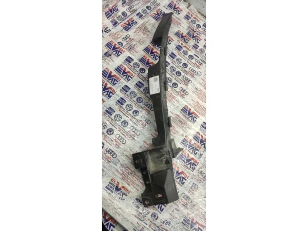 13250571 | Ön Tampon Braketi VAG