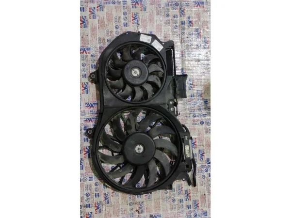 8E0121205P | Elektrikli Radyatör Fanı VAG