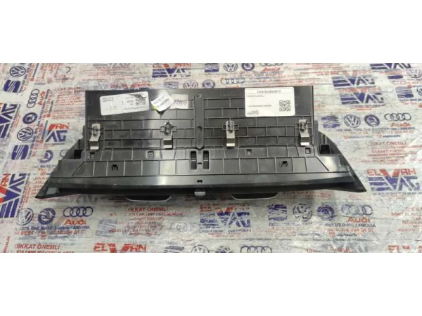 5E3820951F | Skoda Octavia Orta Havalandırma Izgarası VAG