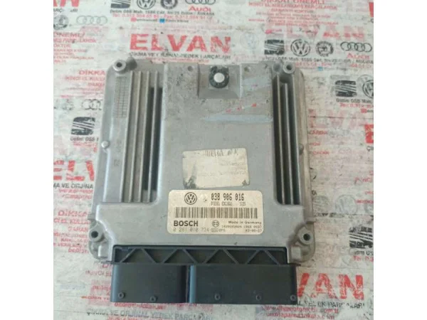 038906016 | VW Transporter Motor Beyni VAG