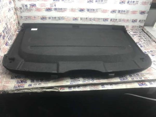 5E6867769D | Skoda Octavia Bagaj Pandizotu VAG