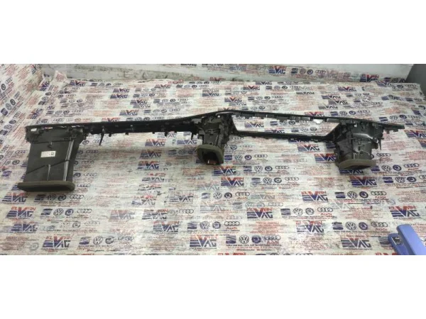 2GA819704 | VW T-Roc Sağ Havalandırma Izgarası VAG