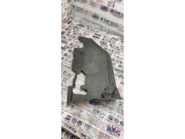 517819593A | VW Golf Alt Göğüs Kaplaması VAG
