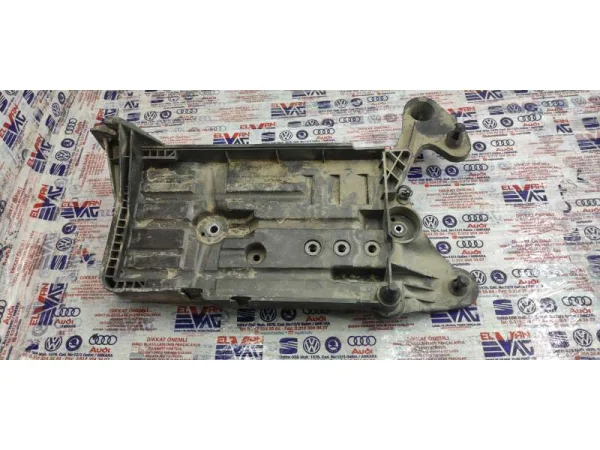 5Q0915321K | Akü Alt Tablası VAG