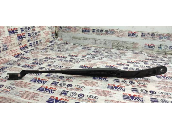 2GA955409A | VW T-Roc Sol Silecek Kolu VAG