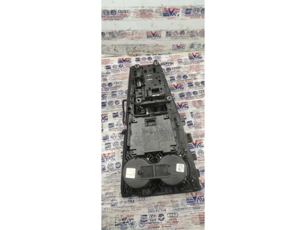 8W0862533B | Audi A4 Orta Konsol Bardaklık VAG