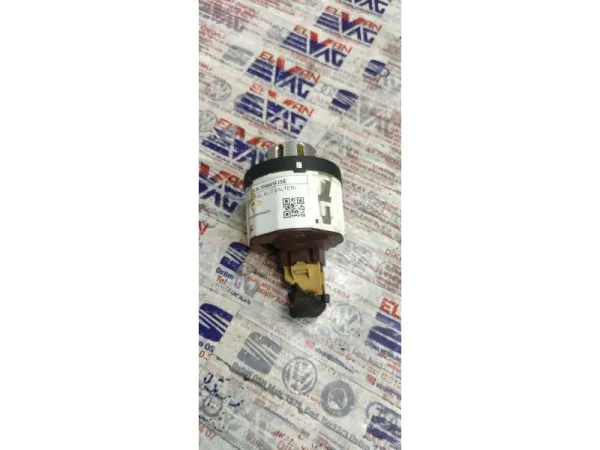 7P6941435E | VW Touareg Diferansiyel Kilit Düğmesi VAG