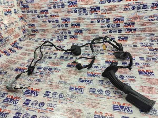 8W0971687AQ | Audi A4 Kapı Kablo Tesisatı VAG