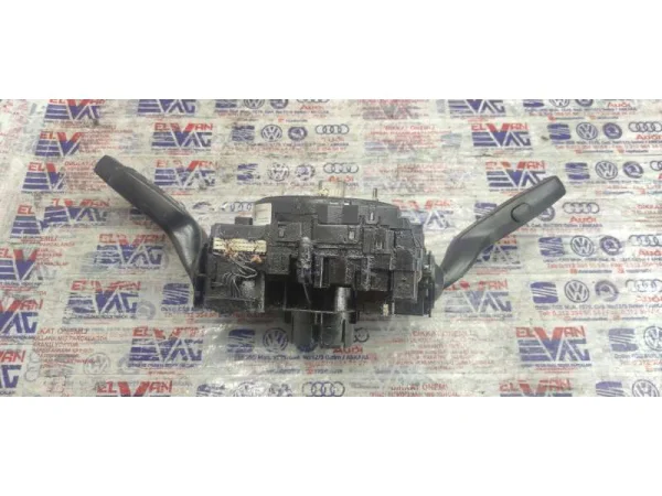 4G8953502AD | Sinyal Kolu | Audi A4, Q5 VAG