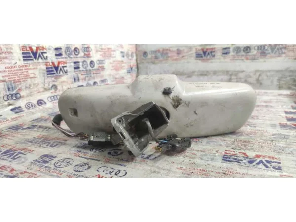 8T0857511A | İç Dikiz Aynası | Audi A4, A5 VAG