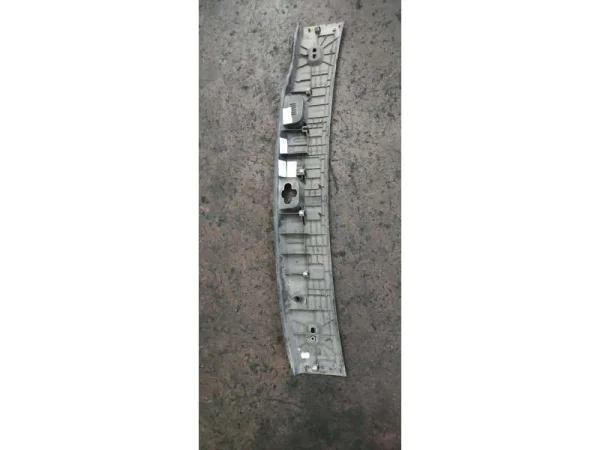 2K0864583P | VW Caddy Arka Kapak Kilit Karşılığı VAG
