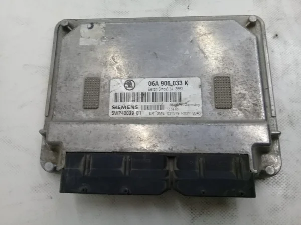 06A906033K | Skoda Octavia Motor Beyni VAG