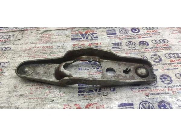 02T141719B | Debriyaj Çatalı VAG