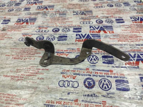 03E971858C | Kablo Tutucu Braketi | Seat Cordoba, Ibiza, Toledo - Skoda Fabia, Rapid, Roomster VAG