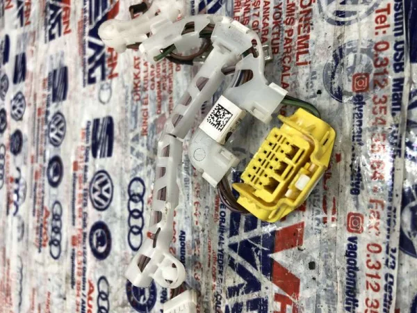 5G0971584L | VW Passat Airbag Sargısı VAG