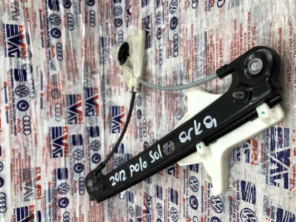 6R4839461 | Arka Sol Cam Krikosu VAG