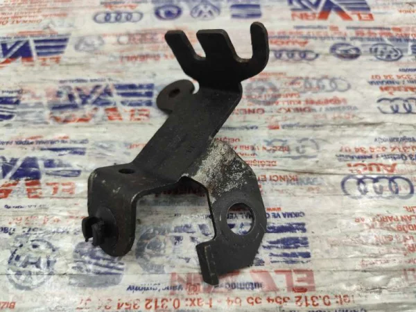 8E0971845AE | Kablo Tutucu Braketi | Audi A4, A6 VAG