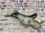 8V0821168A | Sağ Ön Çamurluk Bağlantı Braketi - 3