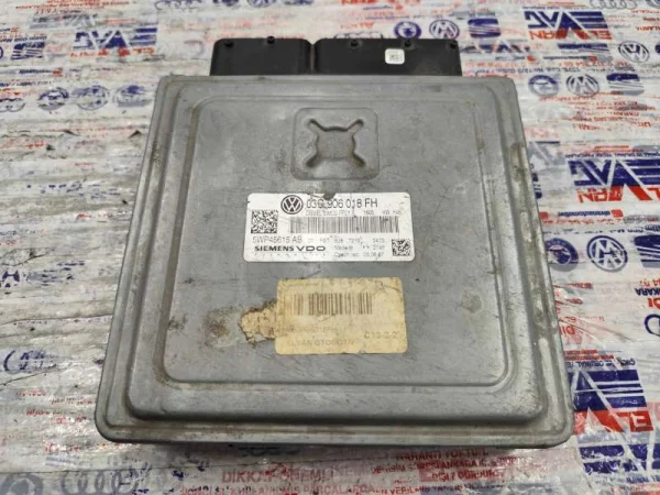 03G906018FH | VW Passat Motor Beyni VAG