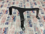 8W0801898A | Akü Sabitleme Ayağı | Audi A4, A5 - 1