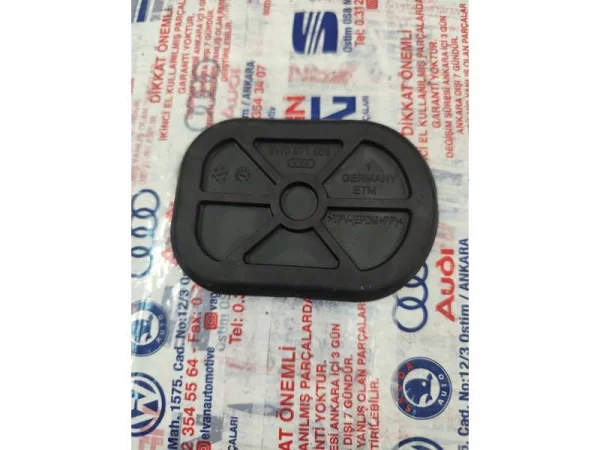 8W0971908 | Audi A4 İç Çamurluk Tapası VAG