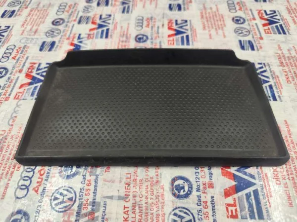 3B0858169B | VW Passat Eşya Gözü Taban Matı VAG