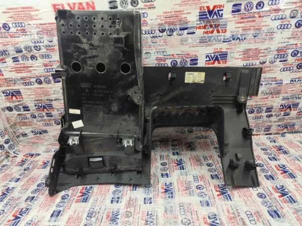 8W1863075E | Direksiyon Altı Muhafazası | Audi A4, A5 VAG