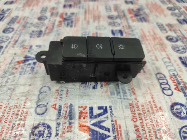5E4941501A | Skoda Octavia Far Kontrol Düğmesi VAG