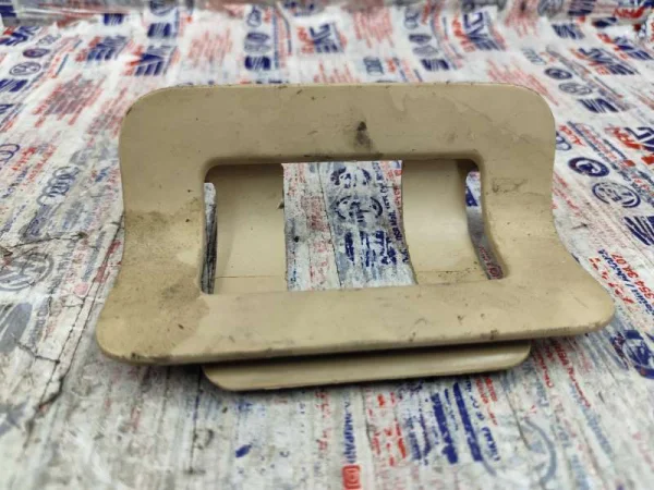 7P0863388 | VW Touareg Bagaj Havuz Kapağı VAG