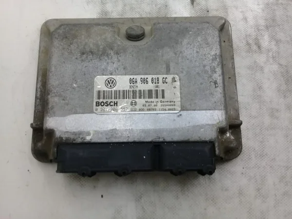 06A906018GC | Seat Leon Motor Beyni VAG