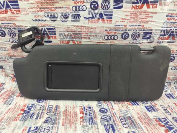 8P0857551 | Audi A3 Güneşlik VAG