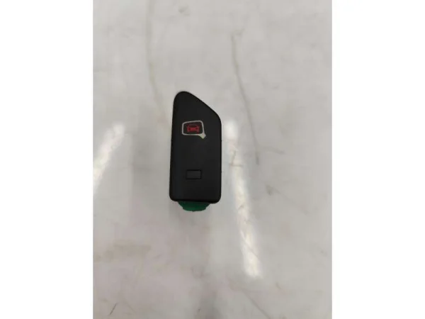 8U1927451 | Şerit Takip Asistanı Düğmesi | Audi Q3, RS Q3 VAG