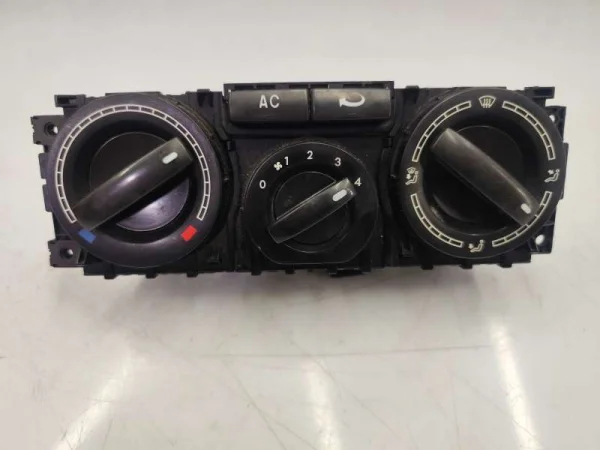 7H0820045R | VW Transporter Klima Kontrol Paneli VAG