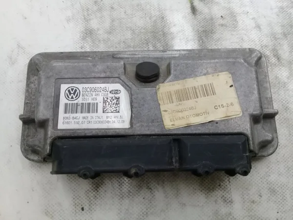03C906024BJ | VW Polo Motor Beyni VAG