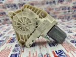 8K0959802B | Sağ Ön Cam Motoru | VW Touareg - Audi A6, A7, A8, Q3 - Seat Alhambra - 2