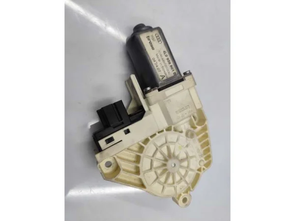 4L0959801B | Audi Q7 Sol Arka Cam Motoru VAG