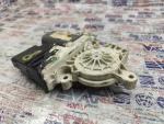 1J4959811 | Arka Cam Kriko Motoru - 2