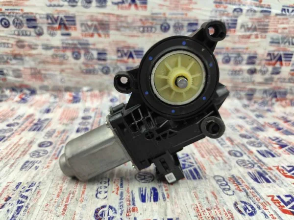 6R0959801M | Elektrikli Ön Sol Cam Motoru | VW Amarok, Bora, Jetta - Skoda Fabia, Roomster VAG