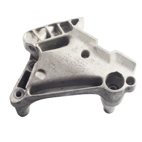 04L199207 | Motor Bağlantı Braketi | VW Golf, Jetta - Audi A3, Q3 - Seat Ateca, Leon VAG