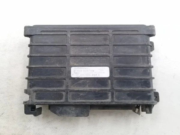 811906264C | Motor Beyni VAG