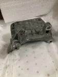 059903143AJ | Şarj Dinamosu Braketi | VW Touareg - Audi A4, A5, A6, A7, A8 - 3