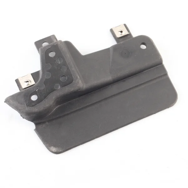 8P0853834C | Sağ Arka Çamurluk Davlumbaz Spoyleri | Audi A3, RS 3 VAG