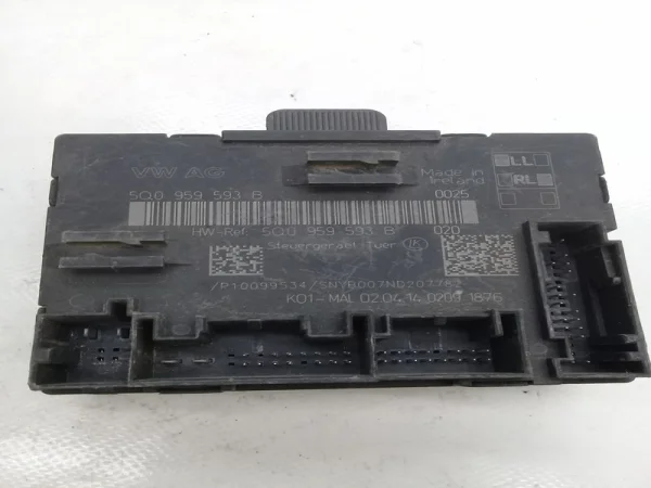 5Q0959593B | Kapı Beyni | VW E-Golf, Golf - Audi A3 VAG