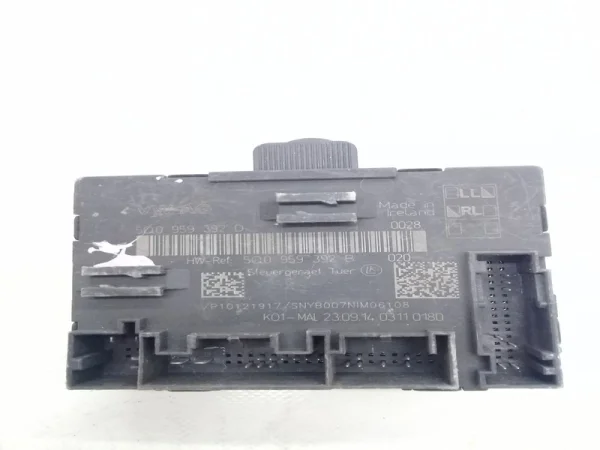 5K0959793B | Elektrikli Cam Motoru VAG