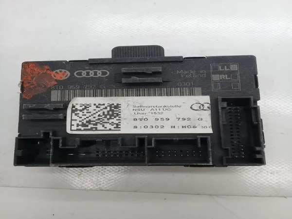 8T0959792G | Ön Sağ Kapı Kontrol Ünitesi | Audi A4, A5 VAG
