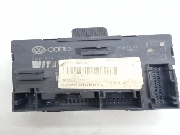 8K0959792B | Audi A4 Kapı Kontrol Beyni VAG