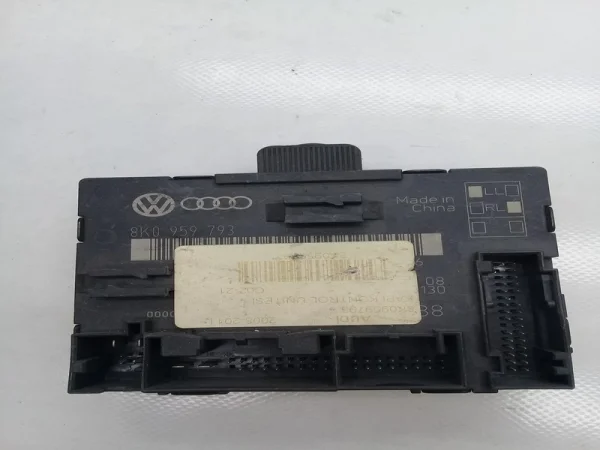8K0959793 | Audi A5 Kapı Beyni VAG