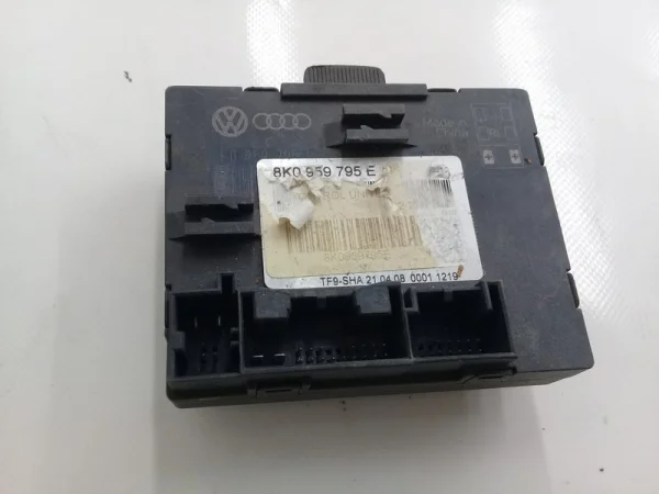 8K0959795E | Audi A5 Kapı Beyni VAG