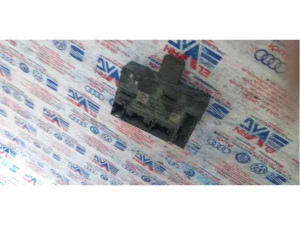 7N0959793G | Kapı Beyni | Seat Alhambra - Skoda Superb, Yeti VAG
