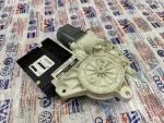 8P0959802E | Audi A3 Elektrikli Sağ Ön Cam Motoru - 2